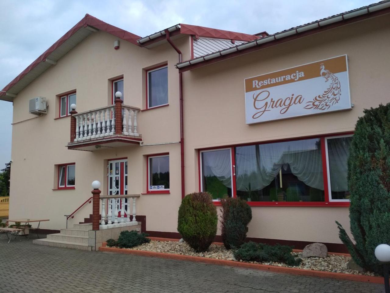 Noclegi I Restauracja Gracja Belchatow Exterior photo